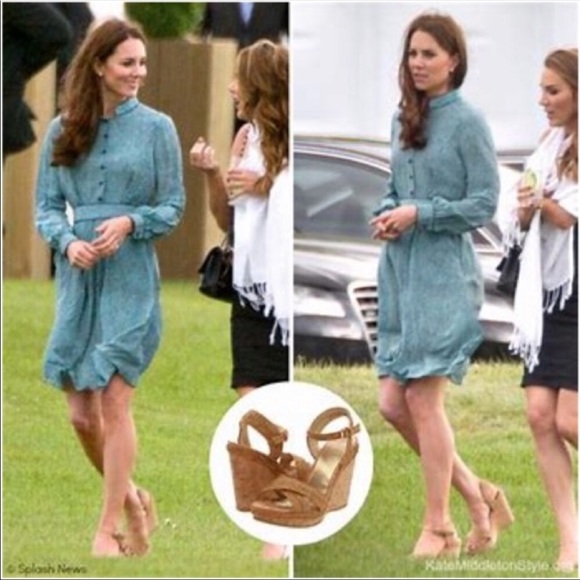 Stuart Weitzman nude neutral wedge Reins 6.5 - Picture 2 of 11